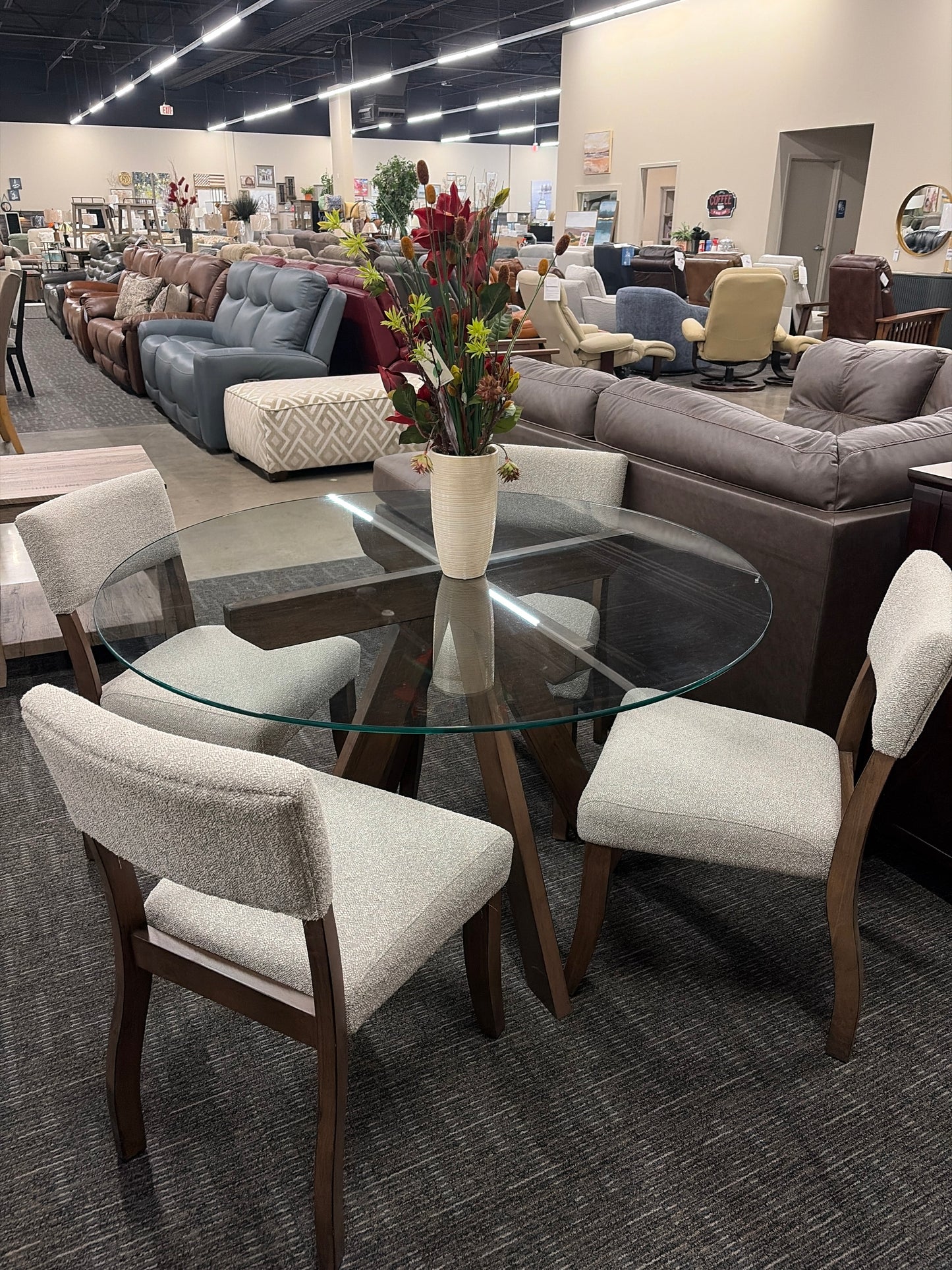 5 Pc Timeless Dining Set Glass Top