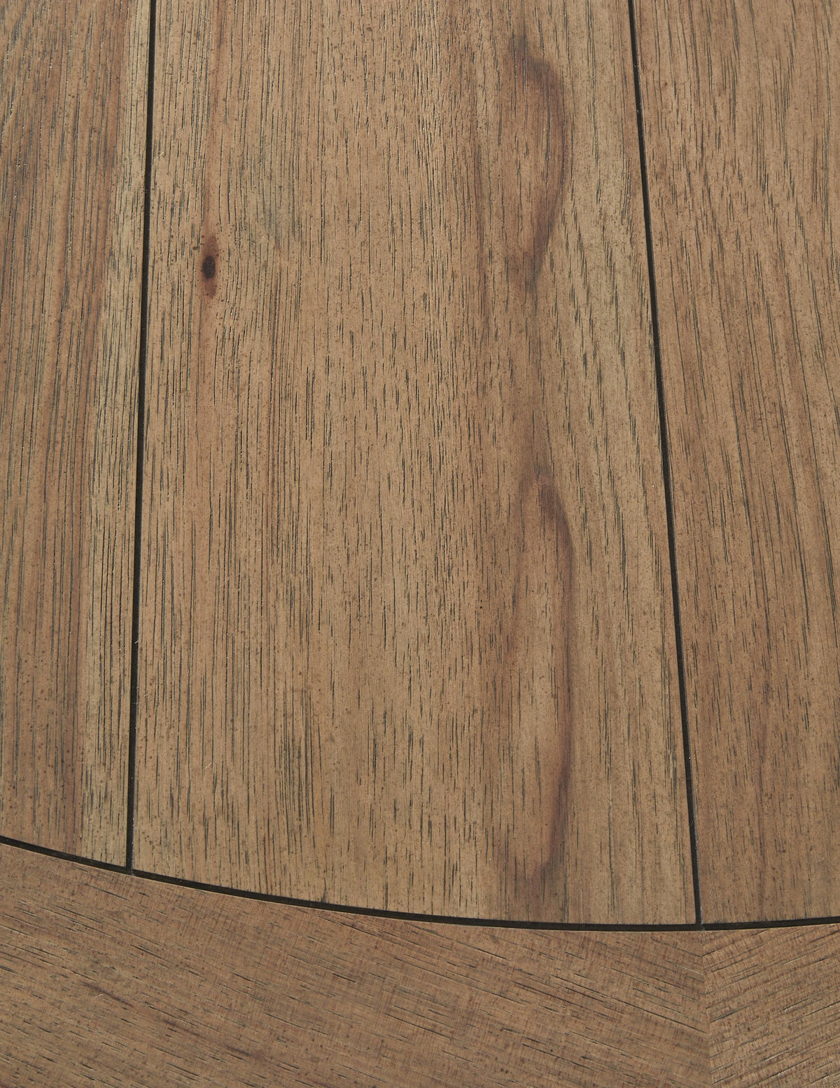 Ridgester Dining Table