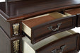 Maximus Dresser-Madeira