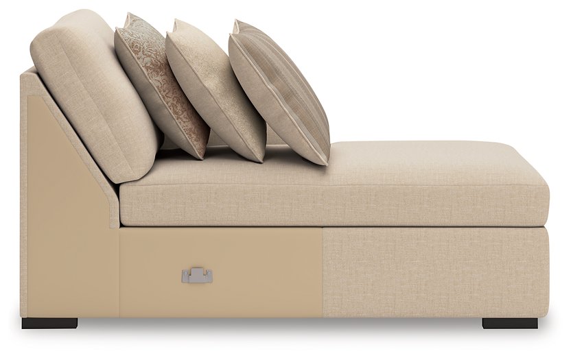 LadyMae Sectional with Chaise