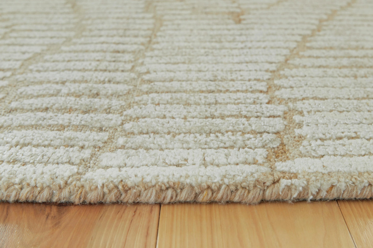 Jaseena Area Rug